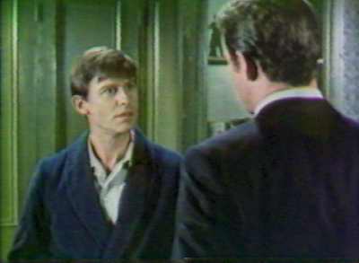 A Tribute to Roddy McDowall - It! (IT_bed04.jpg)