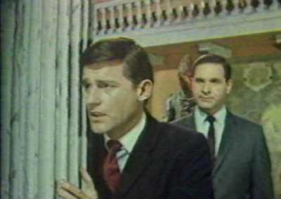 A Tribute to Roddy McDowall - It! (IT_cry03.jpg)