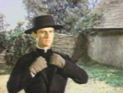 A Tribute to Roddy McDowall - Bedknobs and Broomsticks (broom003.jpg)