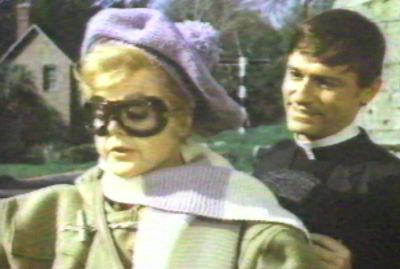 A Tribute to Roddy McDowall - Bedknobs and Broomsticks (broom013.jpg)