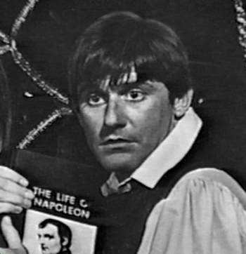 A Tribute to Roddy McDowall - The Cool Ones (2cool03b.jpg)