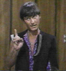 A Tribute to Roddy McDowall - The Cool Ones (torn03.jpg)