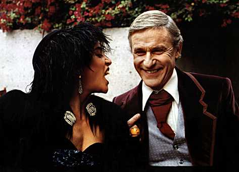 A Tribute to Roddy McDowall - Fright Night II (fn211.jpg)