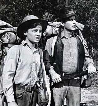 A Tribute to Roddy McDowall - Adventures of Bullwhip Griffin (bullwhip01.jpg)