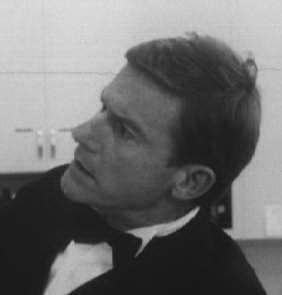 A Tribute to Roddy McDowall - Scavenger Hunt (scavenger01.jpg)