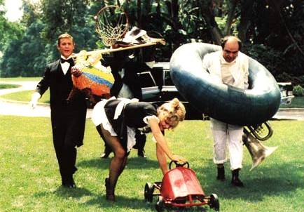 A Tribute to Roddy McDowall - Scavenger Hunt (scavenger03.jpg)