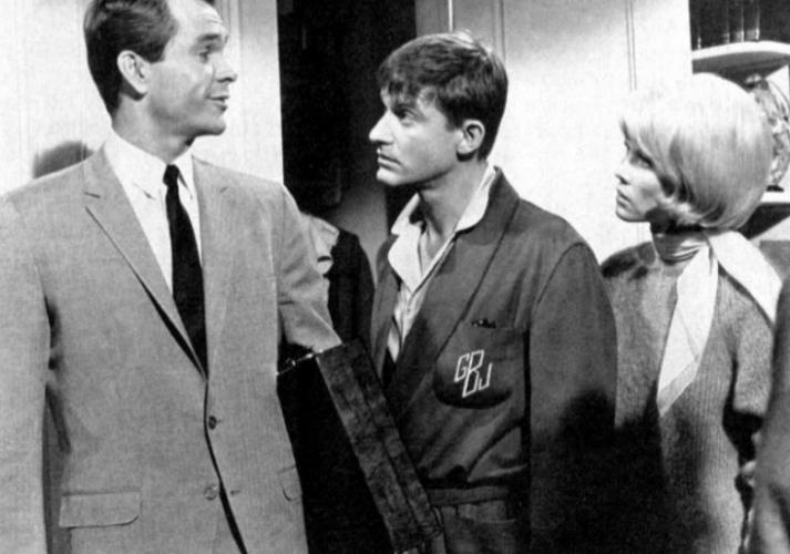 A Tribute to Roddy McDowall - That Darn Cat (thatdc03.jpg)