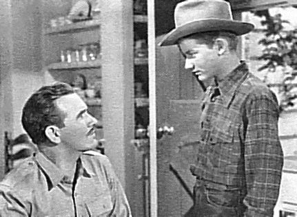 A Tribute to Roddy McDowall - Thunderhead: Son of Flicka (thunder08.jpg)