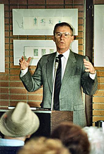 A Tribute to Roddy McDowall - brentwood06.jpg