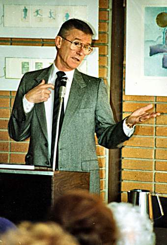 A Tribute to Roddy McDowall - brentwood13.jpg