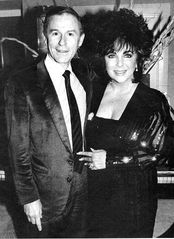 A Tribute to Roddy McDowall - de2party01.jpg