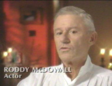 A Tribute to Roddy McDowall - A&E Vincent Price (price016.jpg)