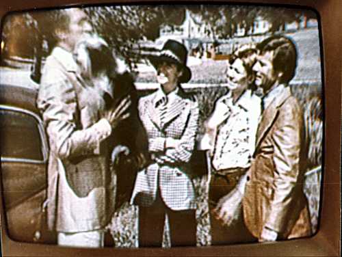 A Tribute to Roddy McDowall - McMillan and Wife (mw03.jpg)