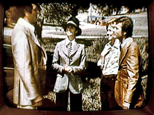 A Tribute to Roddy McDowall - McMillan and Wife (mw04.jpg)