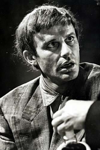 A Tribute to Roddy McDowall - Wine-Dark Sea (winedarksea.jpg)