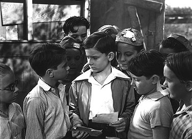 A Tribute to Roddy McDowall - On the Sunny Side (sunny22.jpg)