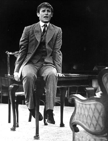 A Tribute to Roddy McDowall - Charley's Aunt (charley7.jpg)