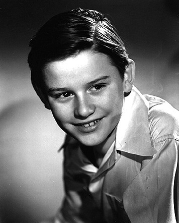 A Tribute to Roddy McDowall - foxplayer.jpg