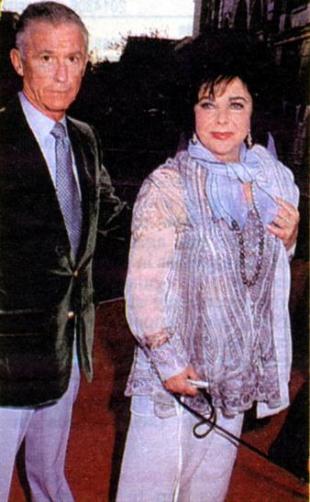 A Tribute to Roddy McDowall - rm90s02.jpg