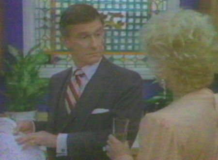 A Tribute to Roddy McDowall - Bridges to Cross (cross004.jpg)