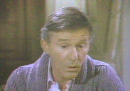 A Tribute to Roddy McDowall - Bridges to Cross (cross032.jpg)